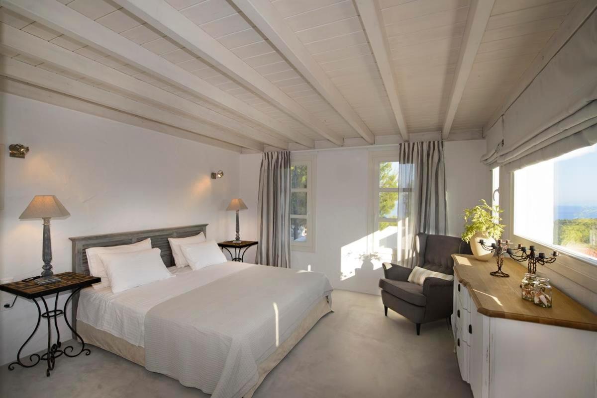 Isomata Anemolia Villas With Private Pools Near The Most Beautiful Beaches Of Alonissos מראה חיצוני תמונה