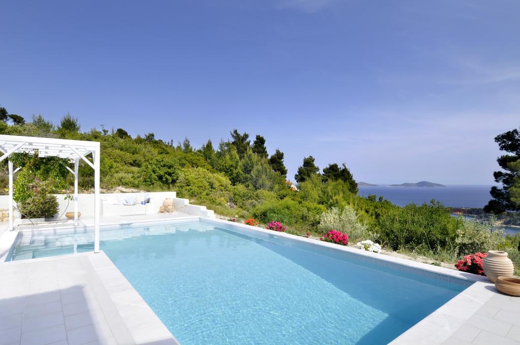 Isomata Anemolia Villas With Private Pools Near The Most Beautiful Beaches Of Alonissos מראה חיצוני תמונה