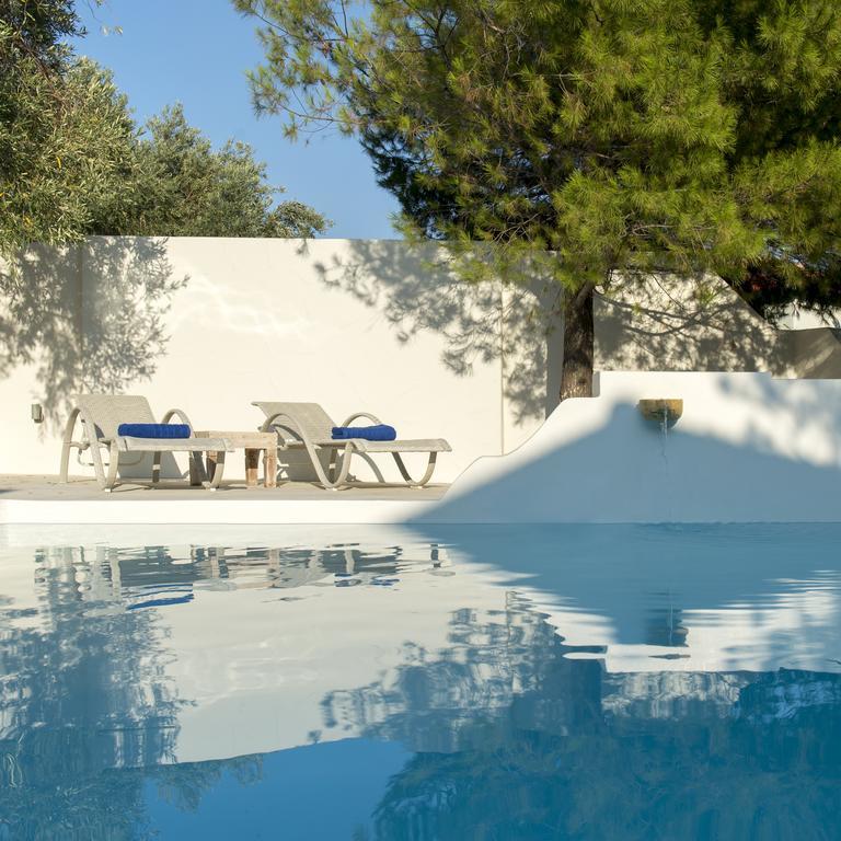 Isomata Anemolia Villas With Private Pools Near The Most Beautiful Beaches Of Alonissos מראה חיצוני תמונה