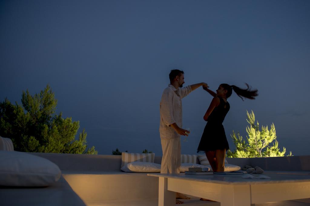 Isomata Anemolia Villas With Private Pools Near The Most Beautiful Beaches Of Alonissos מראה חיצוני תמונה